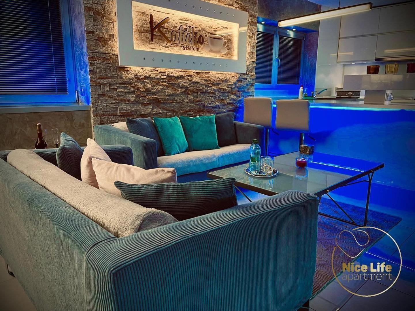 Nice Life - Luxury Apartment In The Old Town. Bratislava Esterno foto